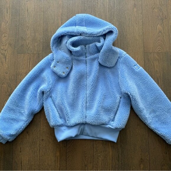 ALO Yoga Light Blue Teddy Jacket - Picture 2 of 6